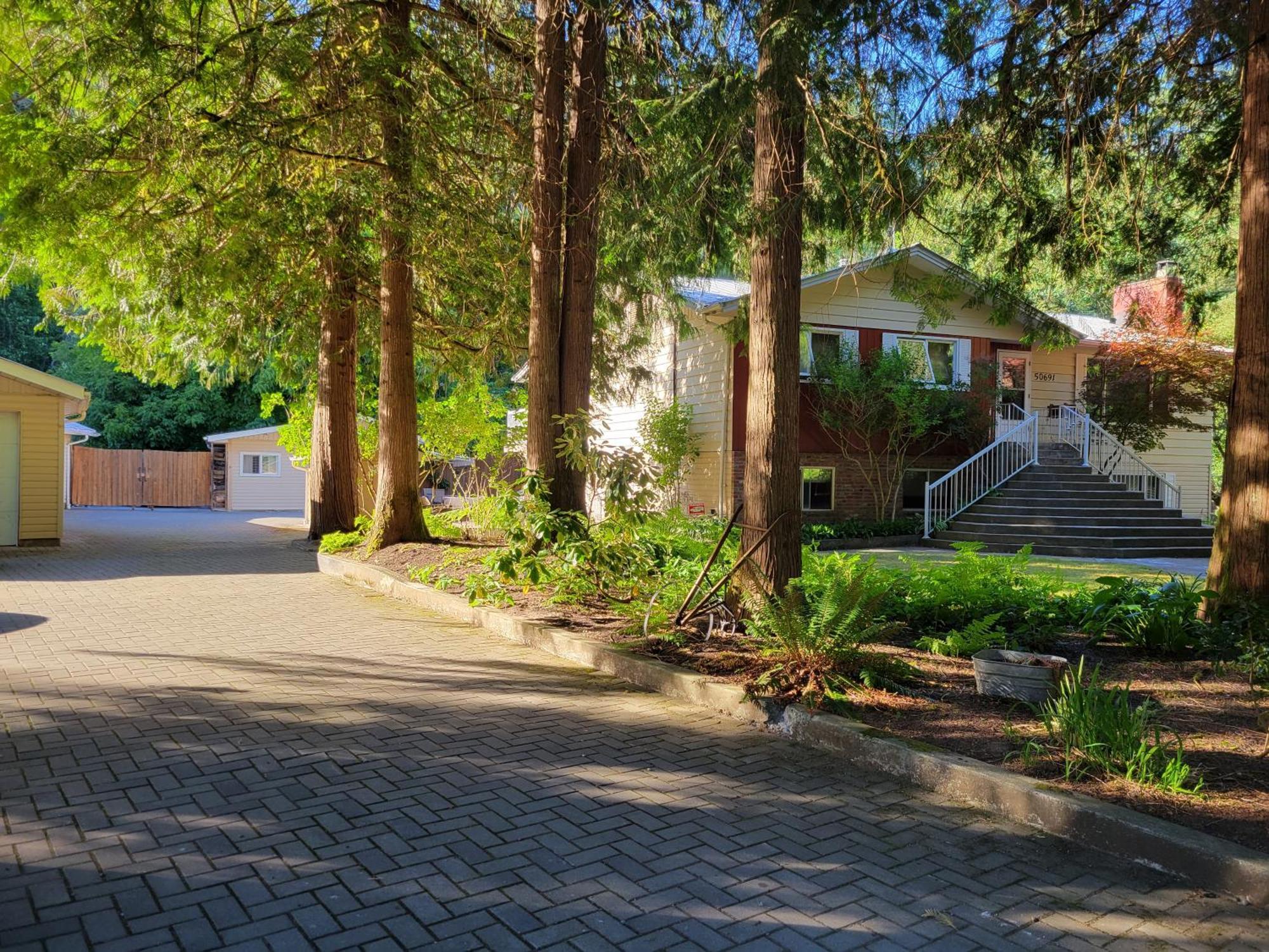Riverbend Guest House Chilliwack Exterior photo