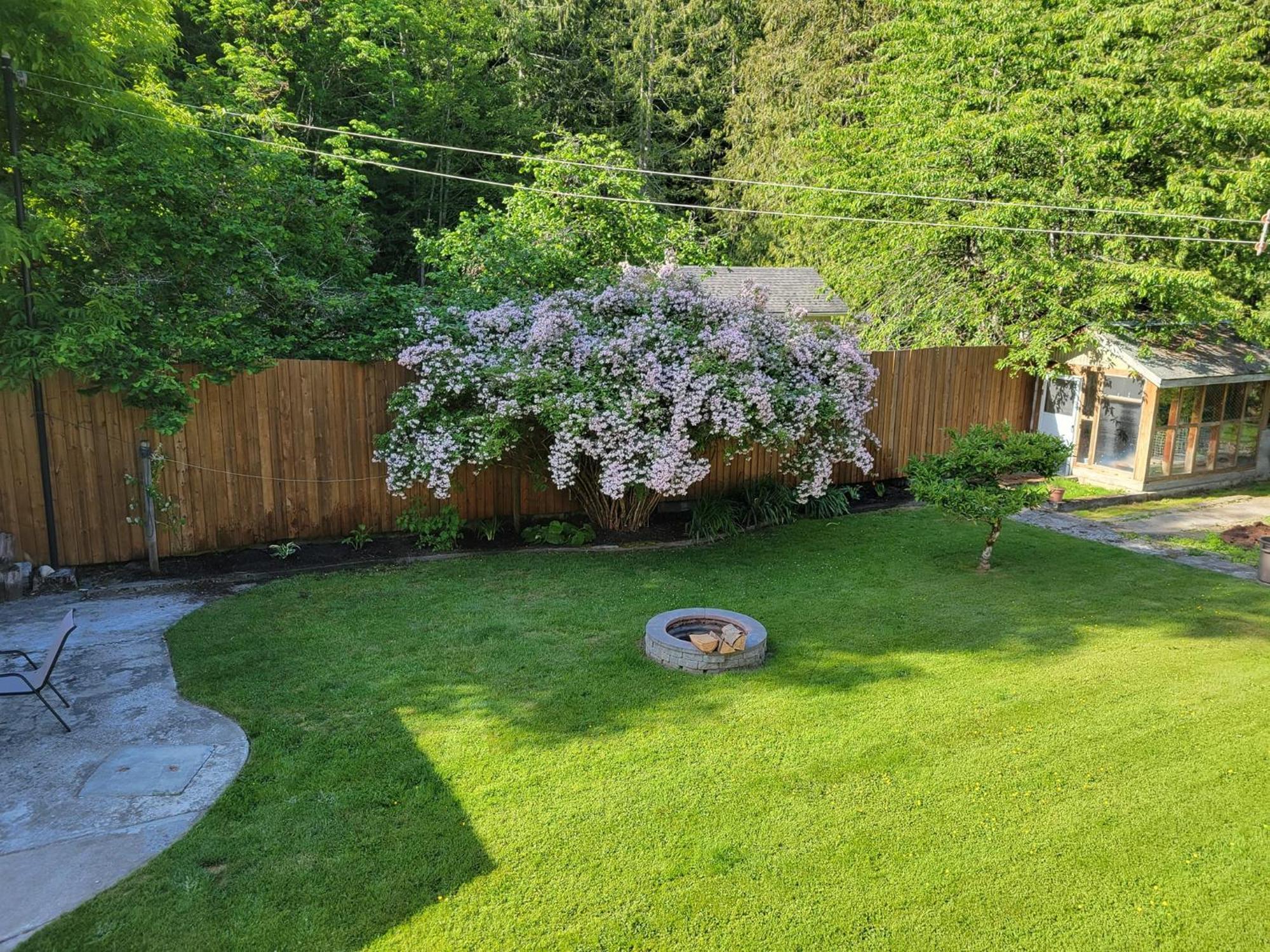 Riverbend Guest House Chilliwack Exterior photo
